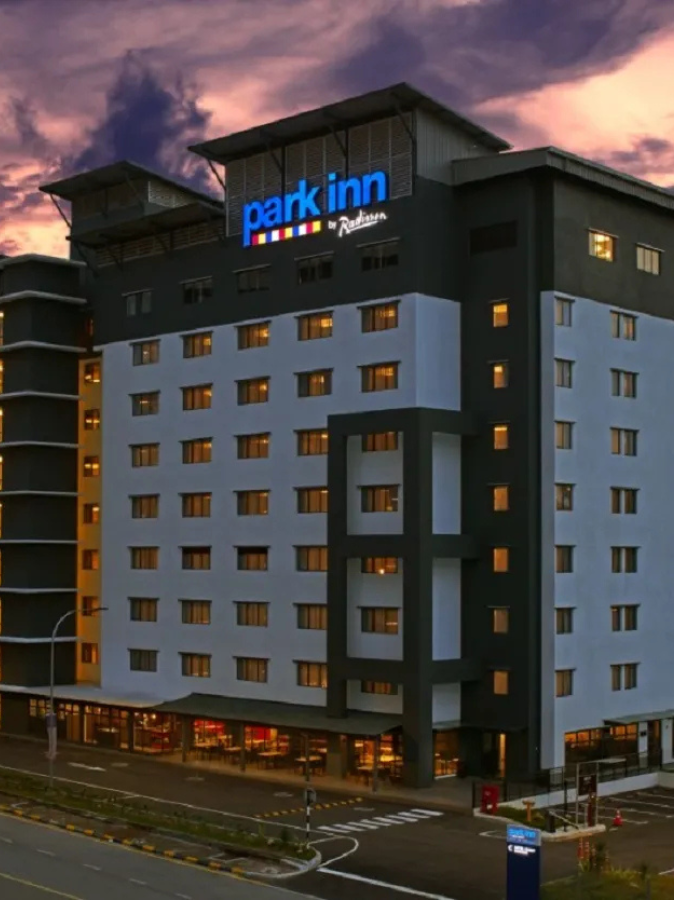 Accommodation 6 Radisson Hotel